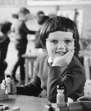 Christine als kind uit de oude doos.